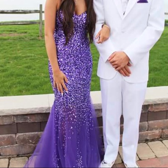 PROM DRESS - Picture 5 of 5